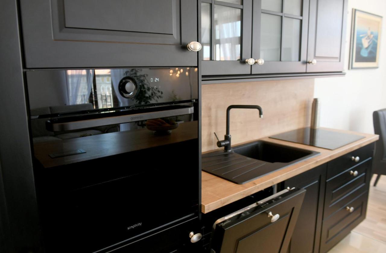 Divia Apartment Rijeka Eksteriør bilde